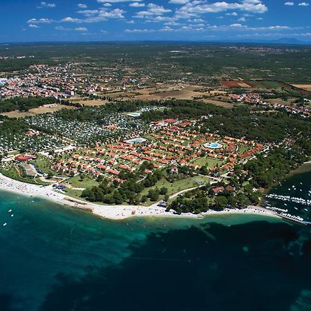 Happy Camp Mobile Homes In Centro Vacanze Bi Village Fažana Exterior foto